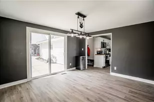 1037 Primrose Dr, West Carrollton, OH 45449 - Photo 10