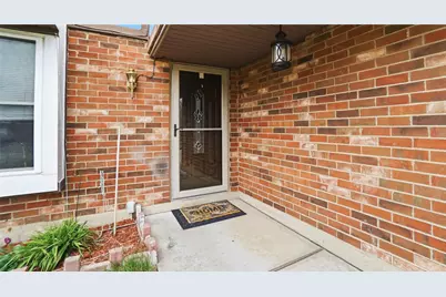 6375 Greenfield Way, Huber Heights, OH 45424 - Photo 8