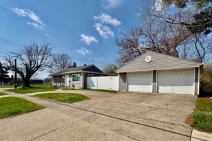 2151 S Smithville Rd, Kettering, OH 45420 - Photo 2