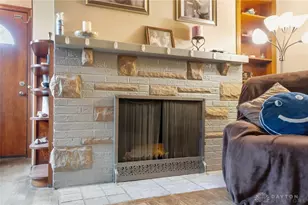 1466 S Central Dr, Beavercreek, OH 45432 - Photo 8