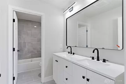 10124 S Cliff Swallow Court, Miamisburg, OH 45342 - Photo 24