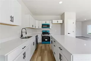 10124 S Cliff Swallow Ct, Miamisburg, OH 45342 - Photo 6