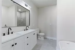 10124 S Cliff Swallow Ct, Miamisburg, OH 45342 - Photo 12