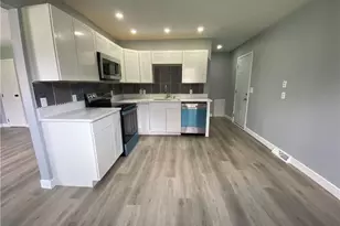 4814 Woodland Hills Blvd, Dayton, OH 45414 - Photo 4