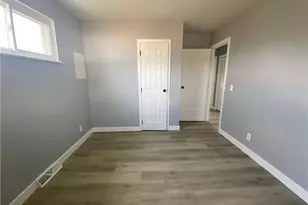 4814 Woodland Hills Blvd, Dayton, OH 45414 - Photo 10