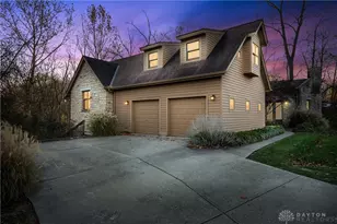 3849 Sable Ridge Dr, Bellbrook, OH 45305 - Photo 2