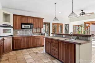 3849 Sable Ridge Dr, Bellbrook, OH 45305 - Photo 32