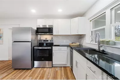 9185 S Mann Road, Bethel Twp, OH 45371 - Photo 18