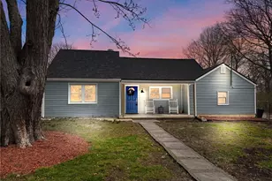 9185 S Mann Rd, Bethel Twp, OH 45371 - Photo 2