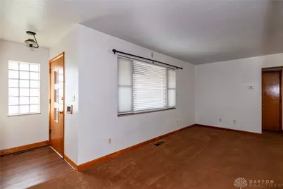 303 E Whittier Avenue, Fairborn, OH 45324 - Photo 6