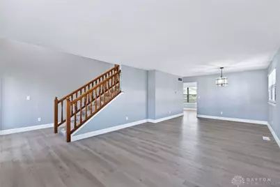 6660 Deer Bluff Drive, Huber Heights, OH 45424 - Photo 8