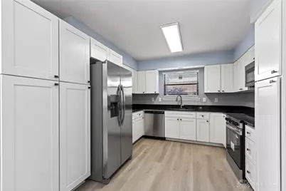 6660 Deer Bluff Drive, Huber Heights, OH 45424 - Photo 14