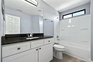 6660 Deer Bluff Dr, Huber Heights, OH 45424 - Photo 36