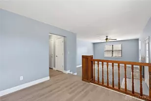 6660 Deer Bluff Dr, Huber Heights, OH 45424 - Photo 18