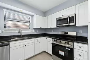 6660 Deer Bluff Dr, Huber Heights, OH 45424 - Photo 16