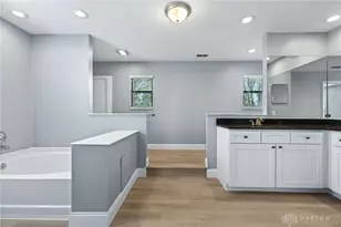 6660 Deer Bluff Dr, Huber Heights, OH 45424 - Photo 32