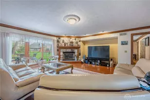 861 Kelsey Ct, Washington Twp, OH 45458 - Photo 8