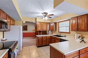 1323 W State Route 571, Tipp City, OH 45371 - Photo 10