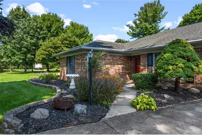 1323 W State Route 571, Tipp City, OH 45371 - Photo 4