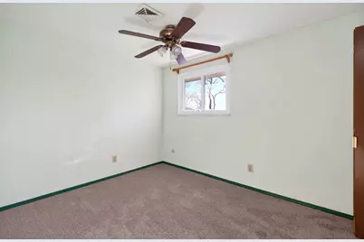 7064 Safari Drive, Huber Heights, OH 45424 - Photo 18