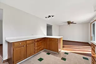 7064 Safari Dr, Huber Heights, OH 45424 - Photo 12