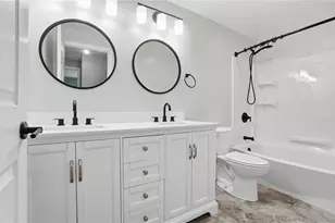 1007 Hyde Park Dr, Centerville, OH 45429 - Photo 48