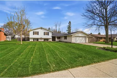 1007 Hyde Park Drive, Centerville, OH 45429 - Photo 6