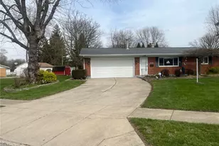 3920 Pobst Dr, Kettering, OH 45420 - Photo 4