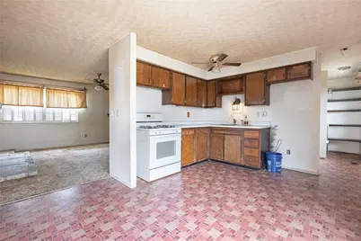 7619 Bassett Drive, Huber Heights, OH 45424 - Photo 6