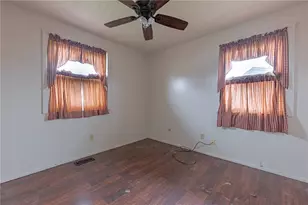 7619 Bassett Dr, Huber Heights, OH 45424 - Photo 10