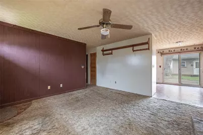 7619 Bassett Drive, Huber Heights, OH 45424 - Photo 4