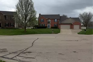 1629 Sunnington Grove Dr, Washington Twp, OH 45458 - Photo 36