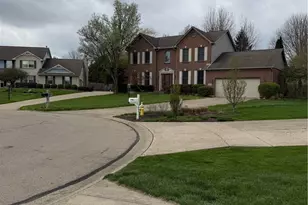 1629 Sunnington Grove Dr, Washington Twp, OH 45458 - Photo 32