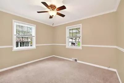 1810 S Main Street, Dayton, OH 45409 - Photo 24