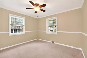 1810 S Main St, Dayton, OH 45409 - Photo 24