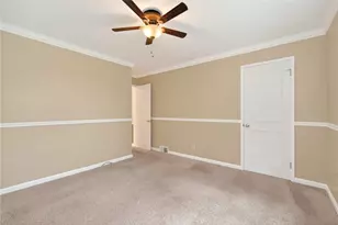 1810 S Main St, Dayton, OH 45409 - Photo 30