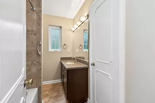 1810 S Main St, Dayton, OH 45409 - Photo 26