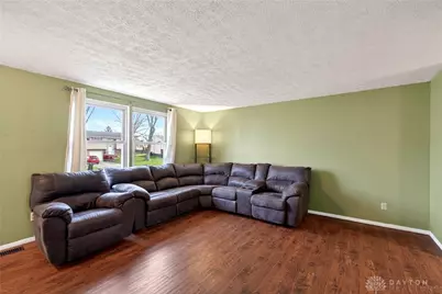 715 W Martindale Road, Union, OH 45322 - Photo 8