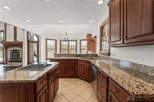 709 Brookmeade Ct, Beavercreek, OH 45434 - Photo 20