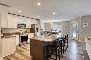 1978 Lakeview Dr, Xenia, OH 45385 - Photo 6