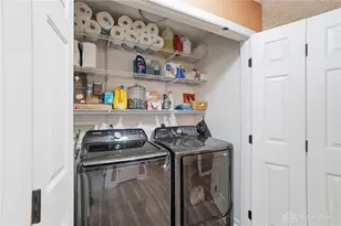 4381 Coach Light Trail, Dayton, OH 45424 - Photo 36