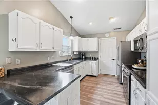 4381 Coach Light Trail, Dayton, OH 45424 - Photo 14