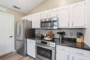 4381 Coach Light Trail, Dayton, OH 45424 - Photo 16