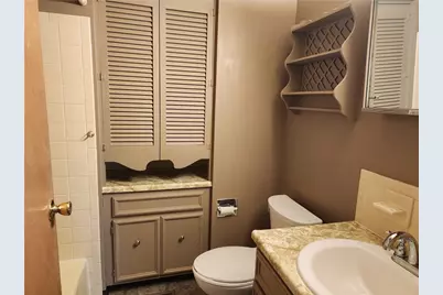 313 Highland Drive, Englewood, OH 45322 - Photo 8