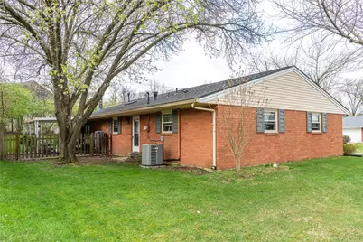 6600 Rosecliff Place, Miami Township, OH 45449 - Photo 2