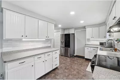 2848 Ellen Lane, Beavercreek, OH 45430 - Photo 22