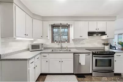 2848 Ellen Lane, Beavercreek, OH 45430 - Photo 12