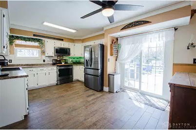 4219 Sugar Leaf Drive, Bellbrook, OH 45440 - Photo 16