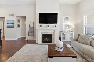 1127 Chambrey Ct, Clearcreek Twp, OH 45458 - Photo 6