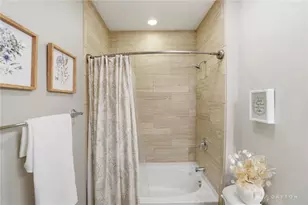 1127 Chambrey Ct, Clearcreek Twp, OH 45458 - Photo 32